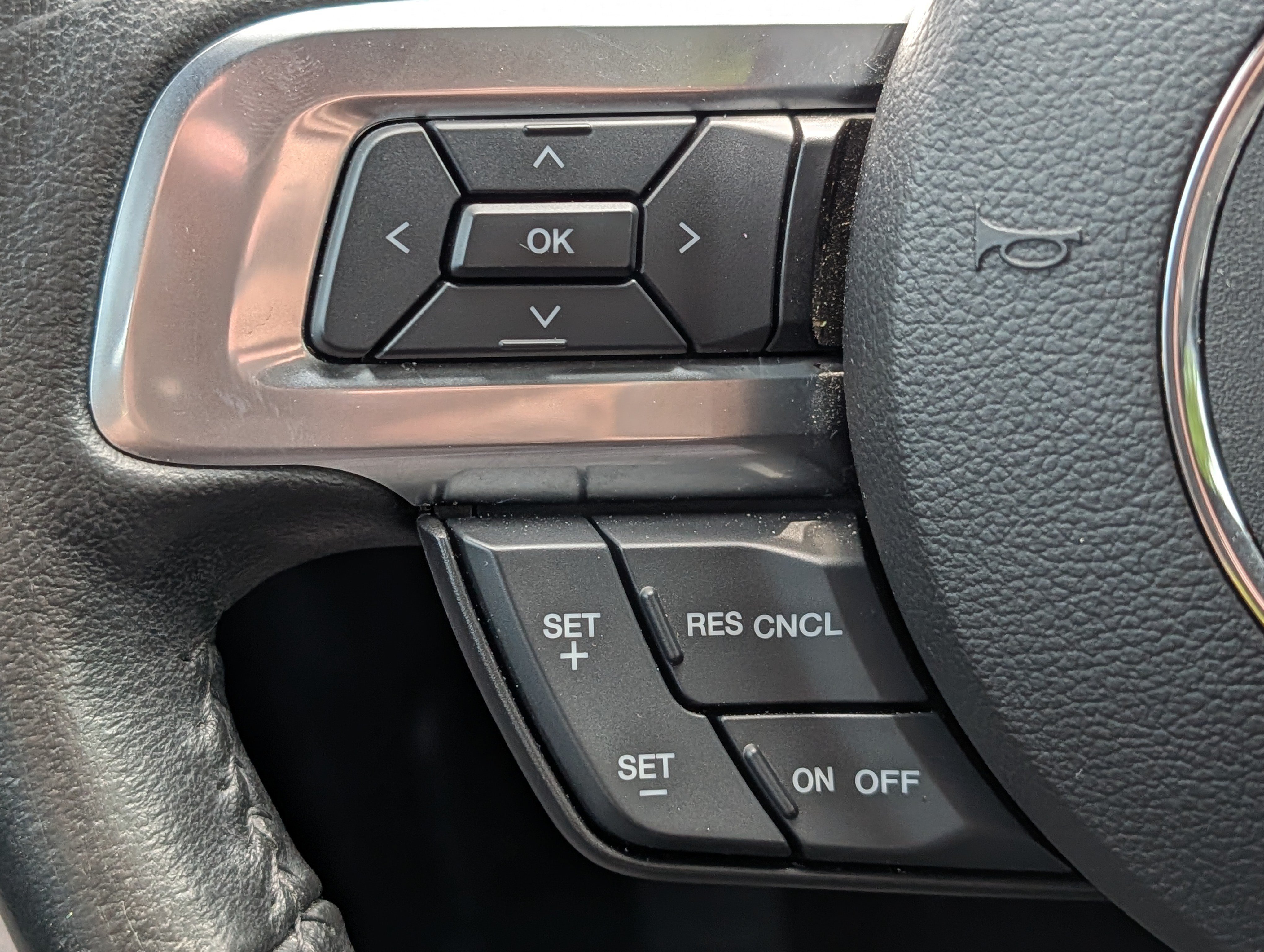 Used 2015 Ford Mustang GT RWD image 31