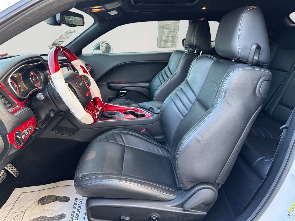 Used 2019 Dodge Challenger SRT Hellcat image 24
