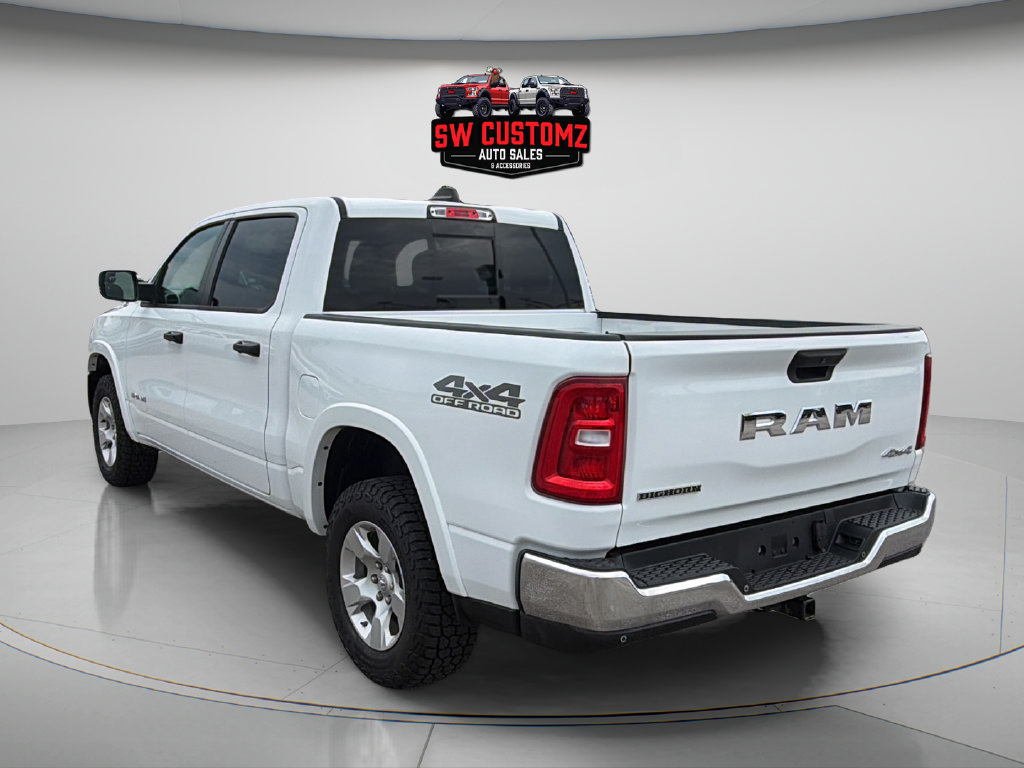 Used 2025 RAM 1500 Big Horn AWD/4WD image 5