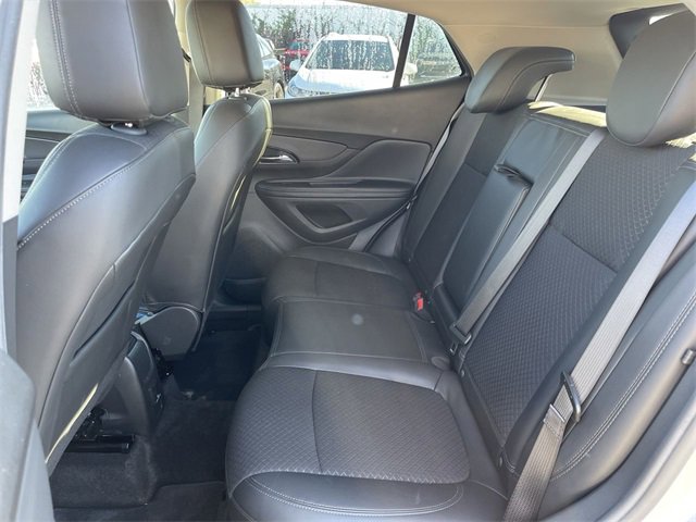 Used 2022 Buick Encore Preferred w/ Safety Package image 21
