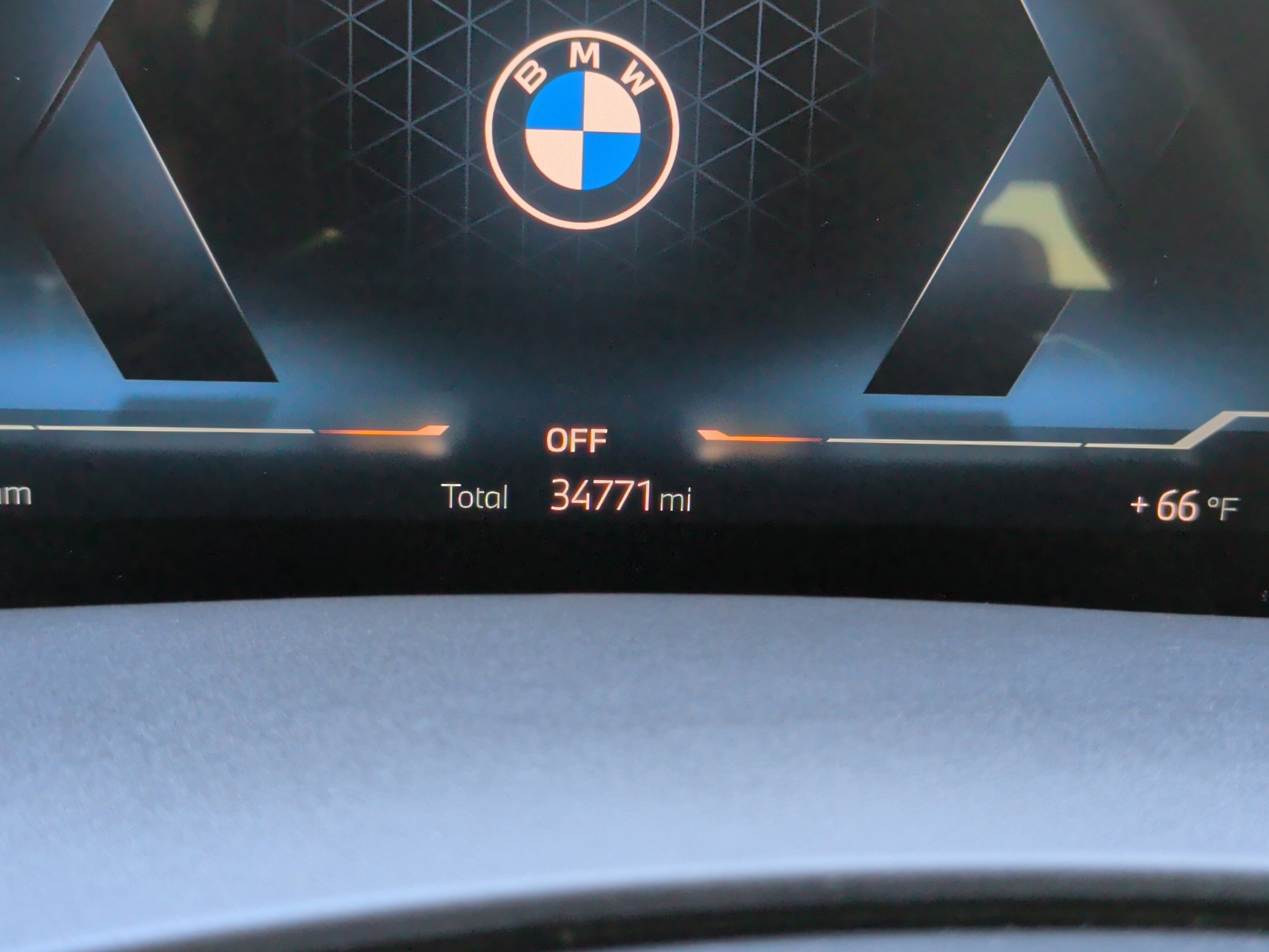 Certified 2024 BMW X5 xDrive40i w/ M Sport Package image 15