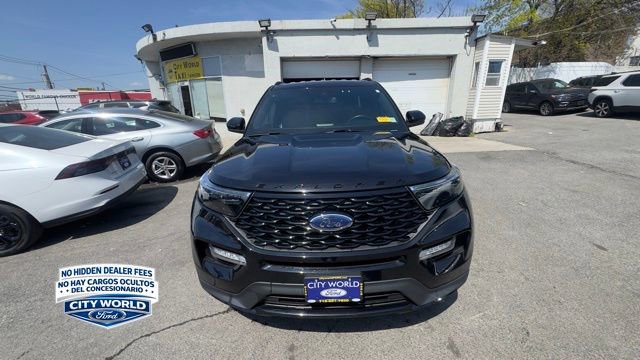 Certified 2023 Ford Explorer ST-Line AWD/4WD image 5