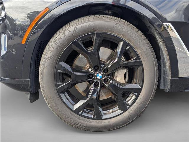 Certified 2023 BMW X7 xDrive40i w/ Climate Comfort Package image 27