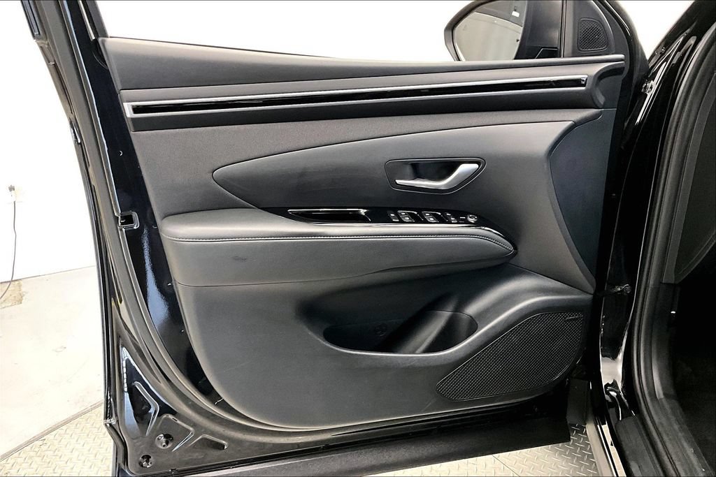 Certified 2022 Hyundai Tucson SEL w/ Convenience + Premium Package AWD/4WD image 18