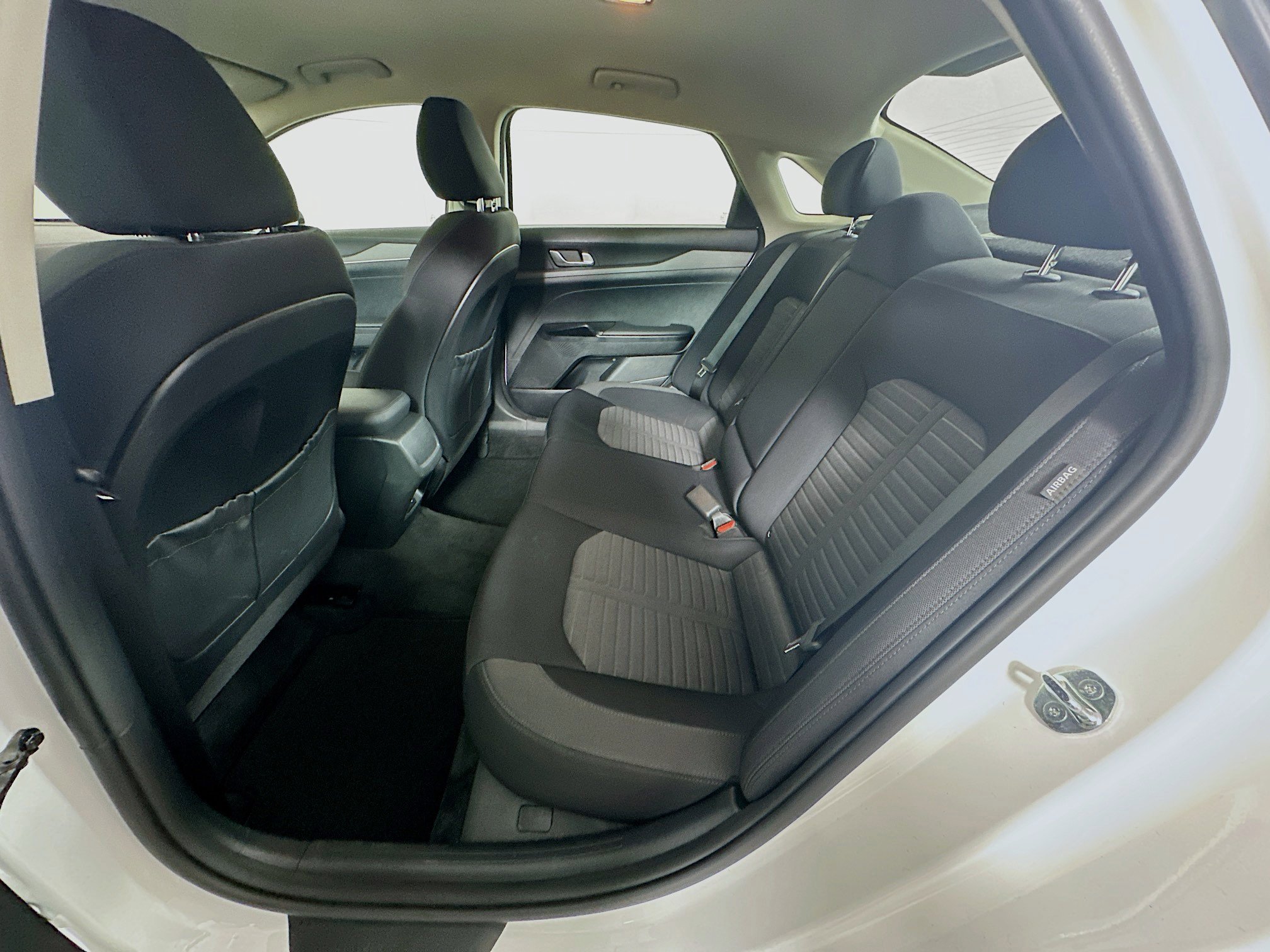 Used 2025 Kia K5 LXS image 28