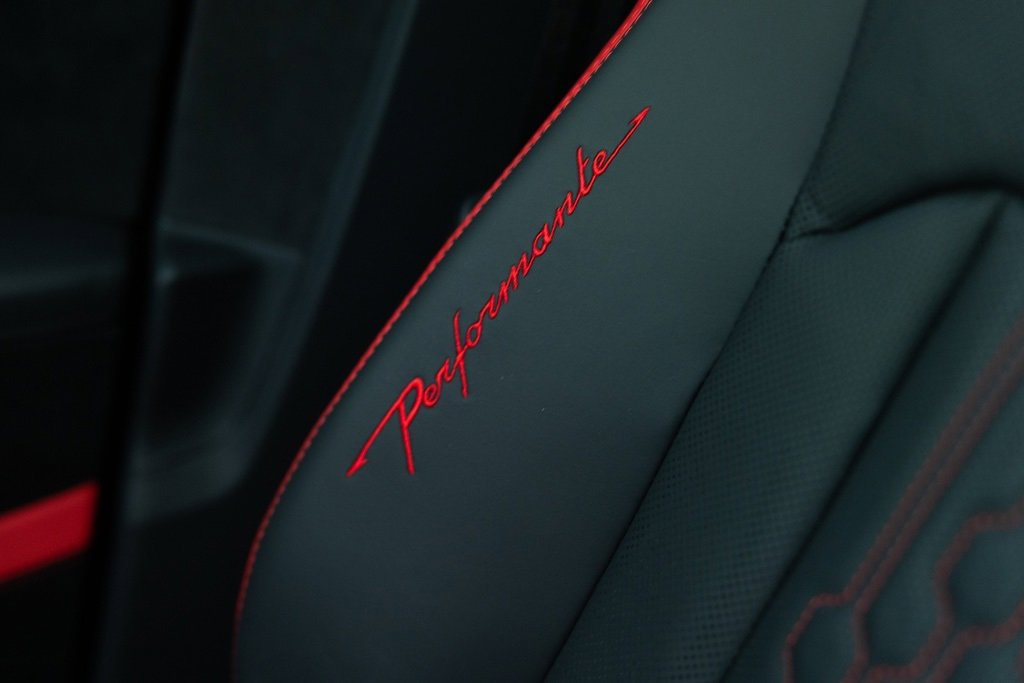 Used 2024 Lamborghini Urus Performante image 8