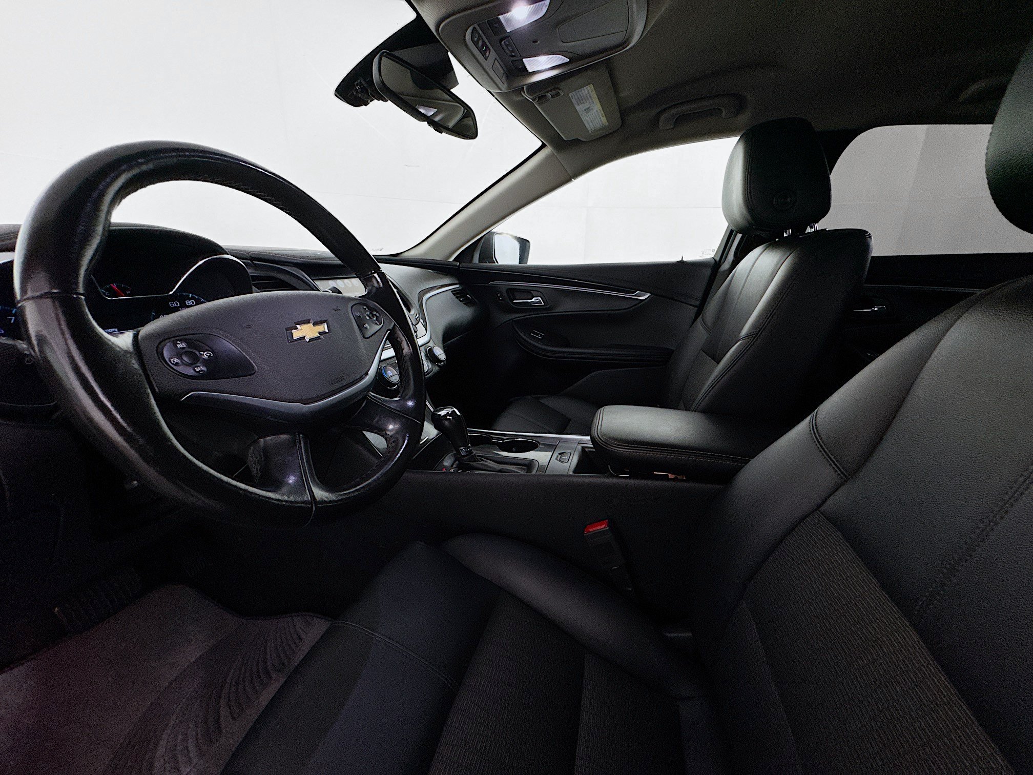 Used 2018 Chevrolet Impala LT FWD image 20