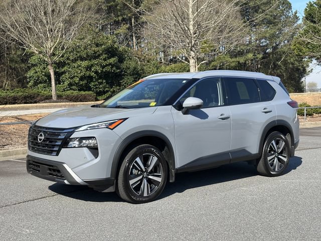 Certified 2025 Nissan Rogue SL AWD/4WD image 3