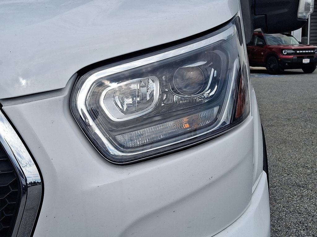 Used 2023 Ford Transit 350 XLT RWD image 9