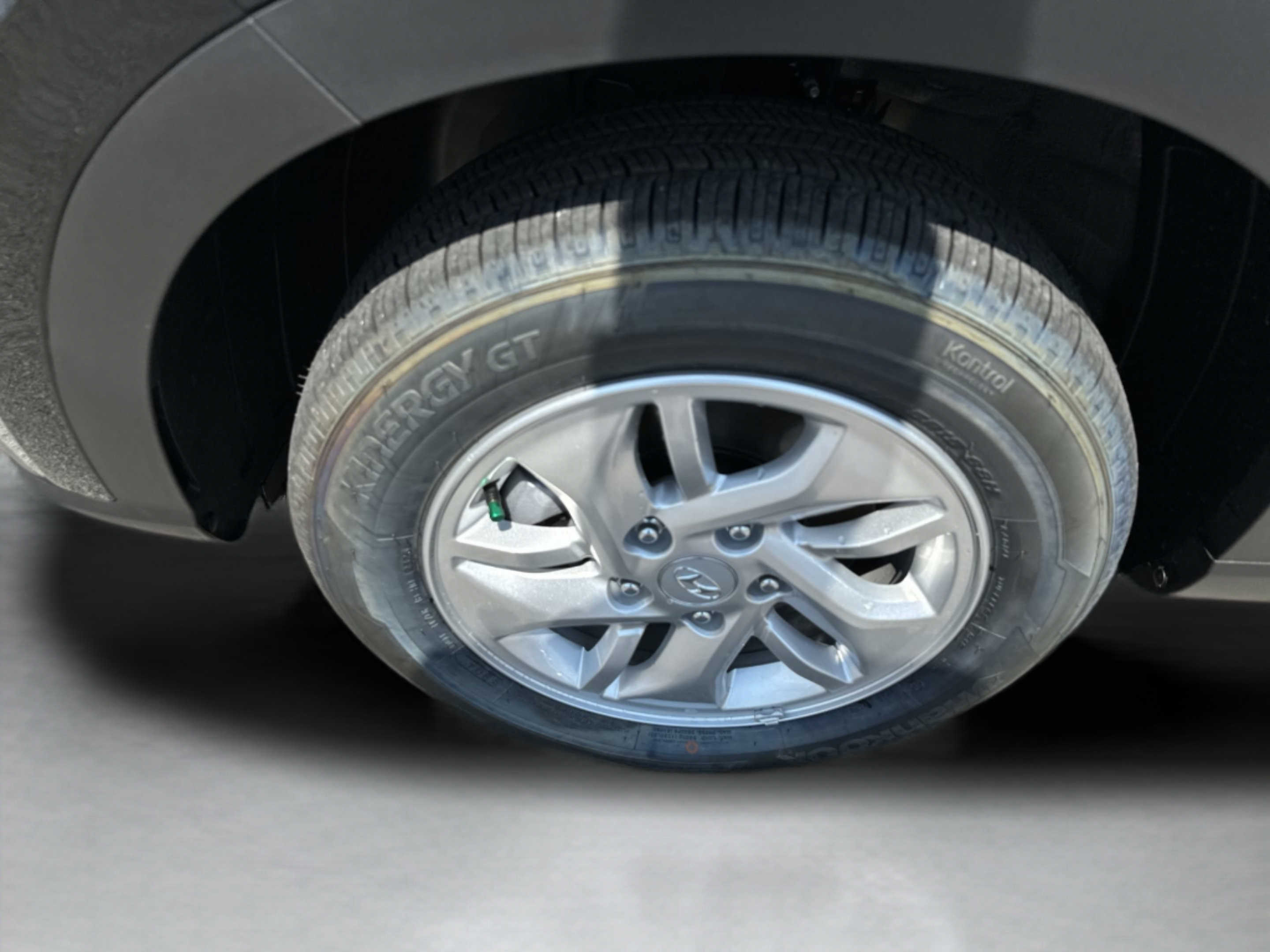 New 2026 Hyundai Venue SE FWD image 18
