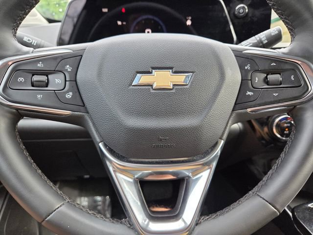 Certified 2025 Chevrolet Trax LT w/ LT Convenience Package FWD image 36
