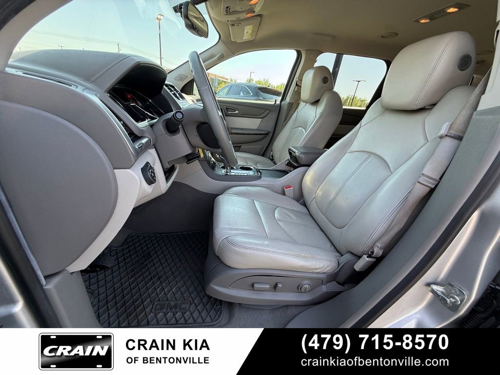 Used 2016 GMC Acadia SLT image 22