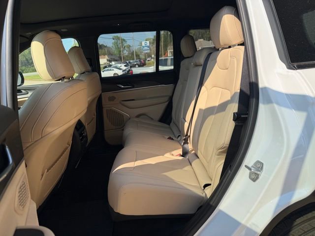 New 2026 Jeep Grand Cherokee Limited image 18