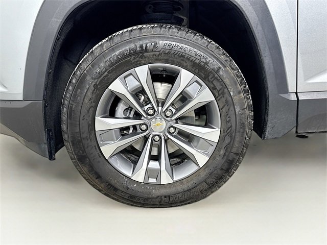 Used 2025 Chevrolet Equinox LT w/ Convenience Package II image 31