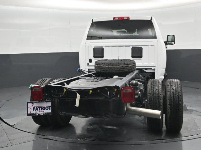 New 2027 RAM 3500 Tradesman AWD/4WD image 3