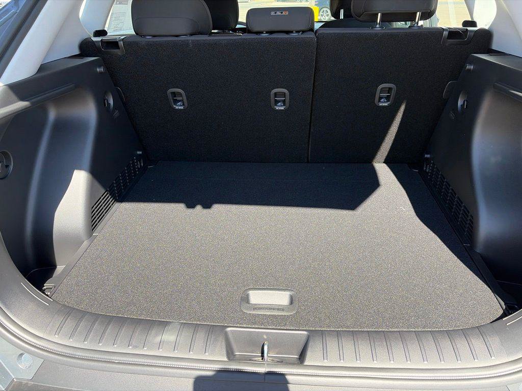 New 2026 Hyundai Kona SE AWD/4WD image 32