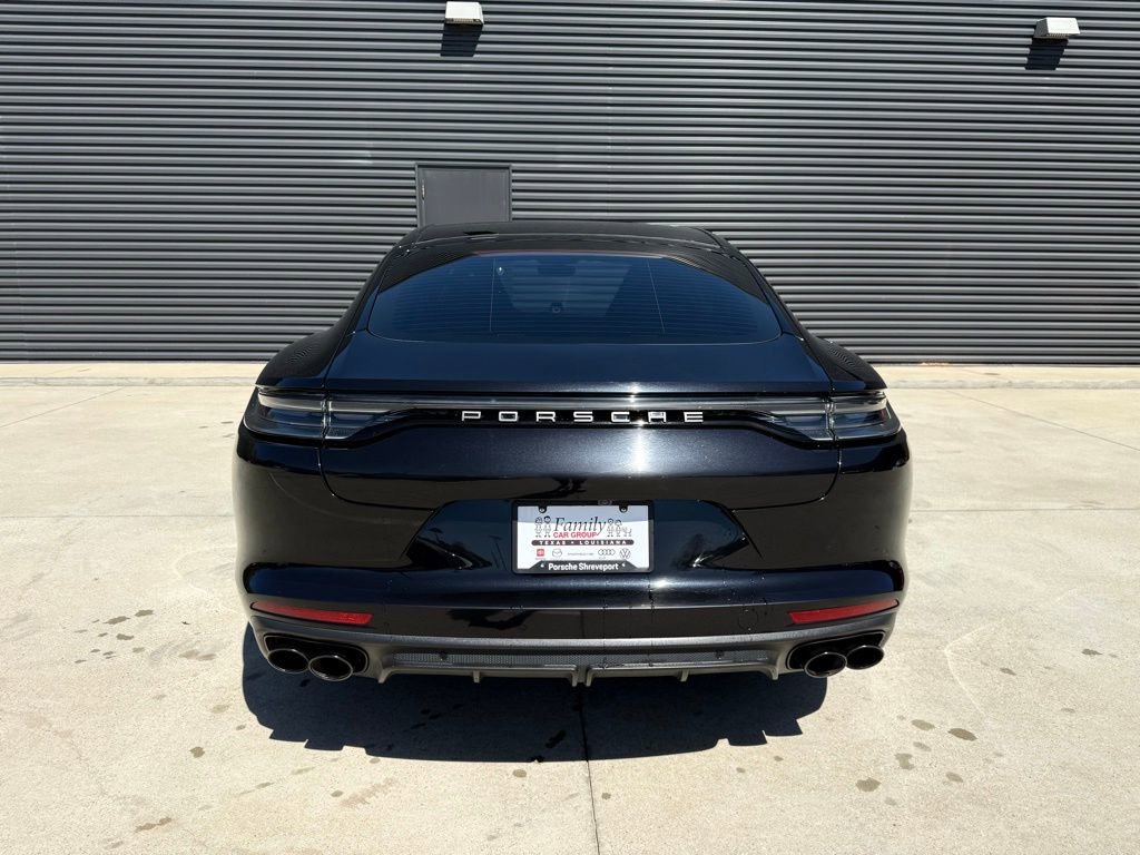 Used 2023 Porsche Panamera 4 Platinum Edition image 4