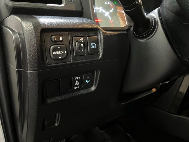 Certified 2023 Toyota 4Runner 40th Anniversary SE image 15