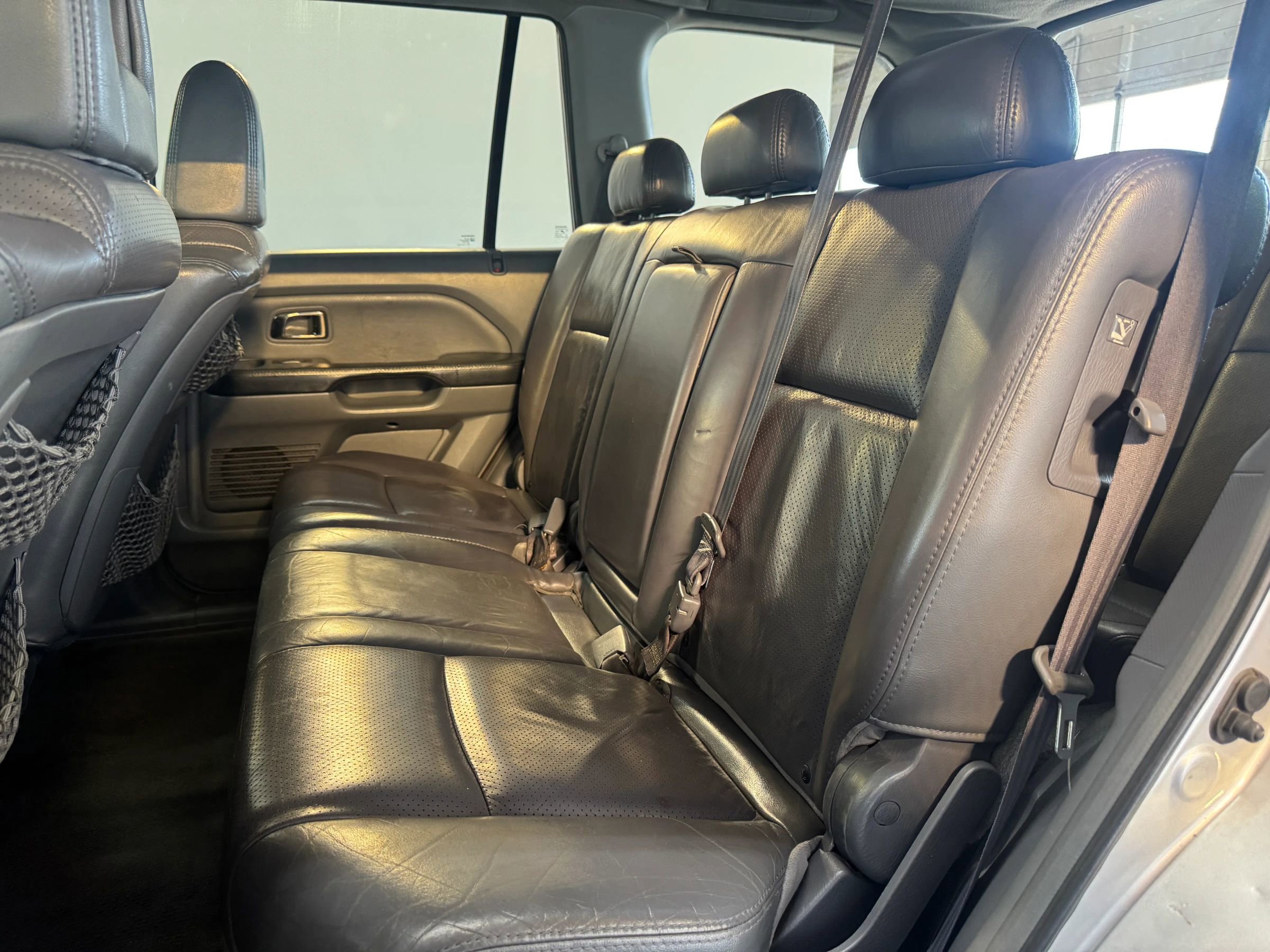 Used 2005 Honda Pilot EX-L image 25