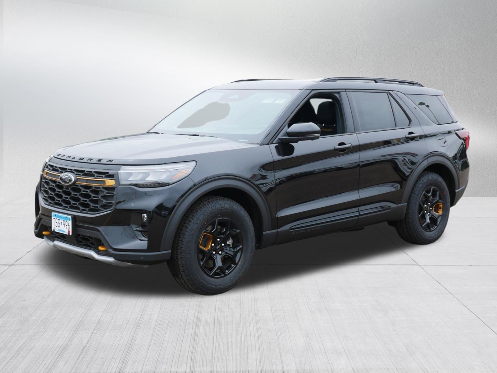 Used 2026 Ford Explorer Tremor w/ Tremor Ultimate Package AWD/4WD image 3