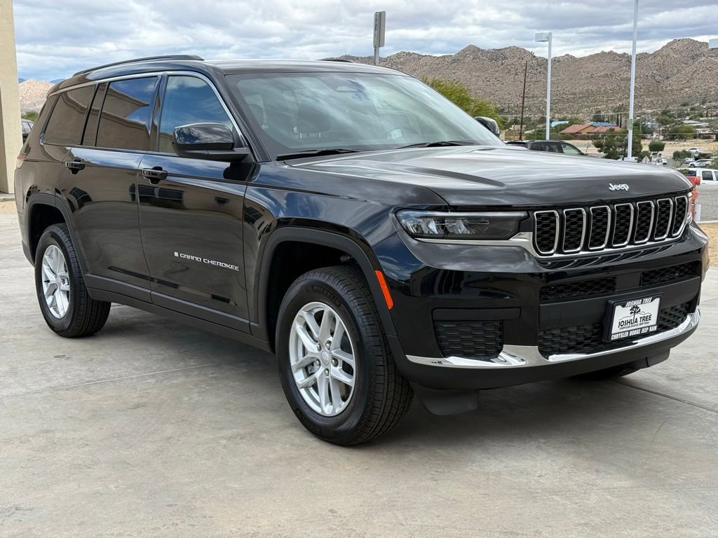 New 2026 Jeep Grand Cherokee L Laredo AWD/4WD image 7
