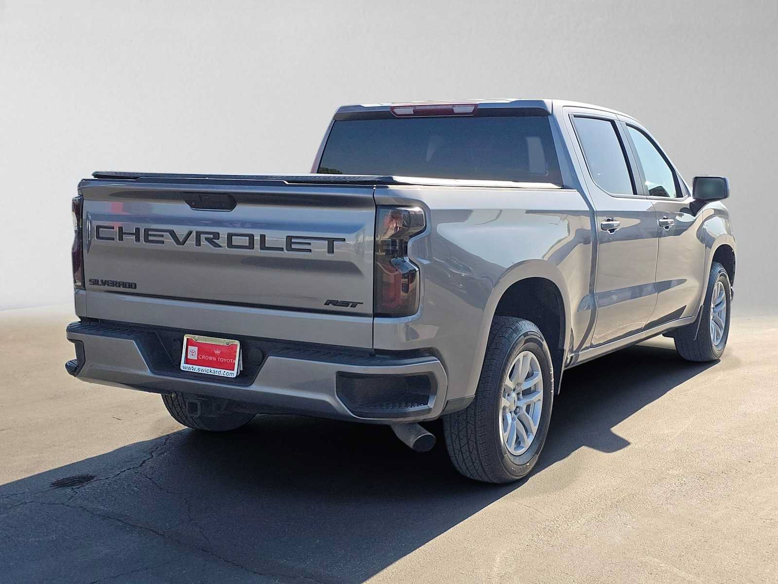 Used 2021 Chevrolet Silverado 1500 RST w/ Bed Protection Package RWD image 3