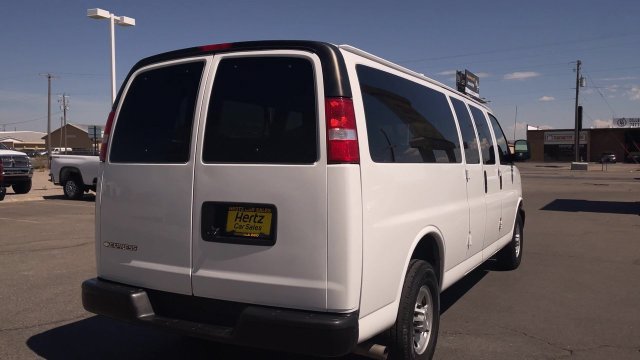 Used 2023 Chevrolet Express 3500 LS RWD image 9