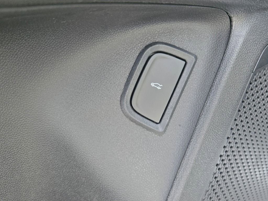 New 2026 Chevrolet Blazer EV LT image 22