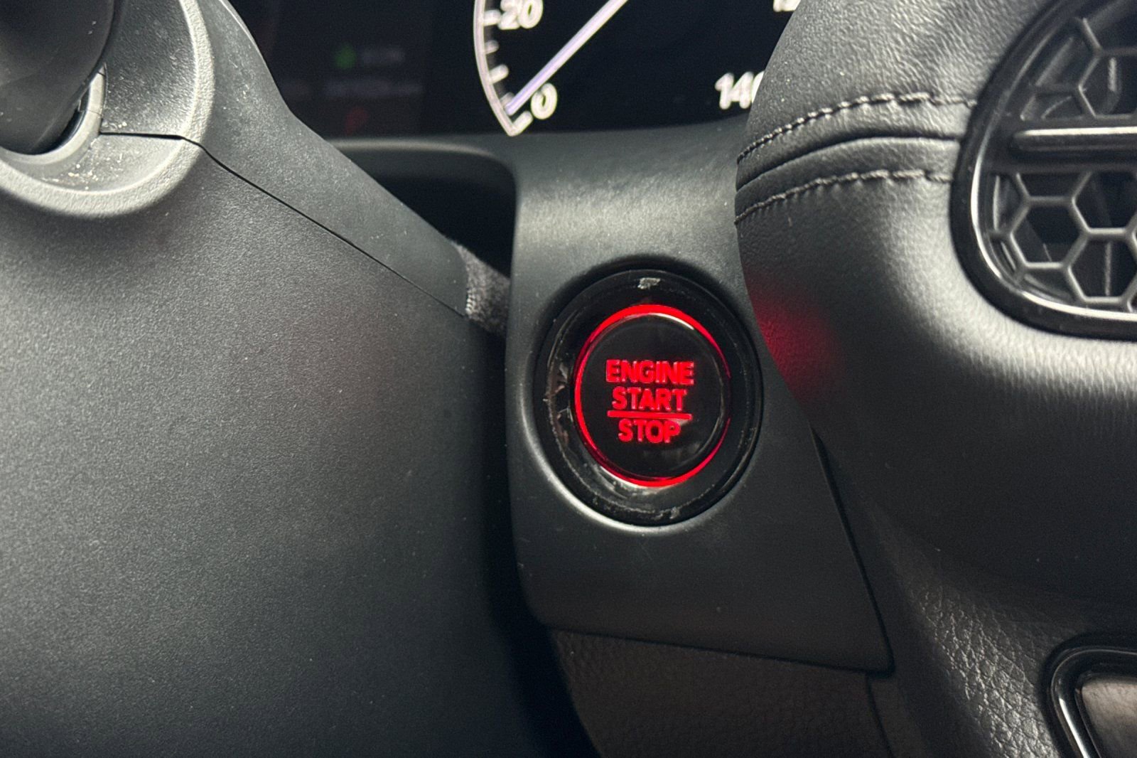 Certified 2023 Honda HR-V LX image 22