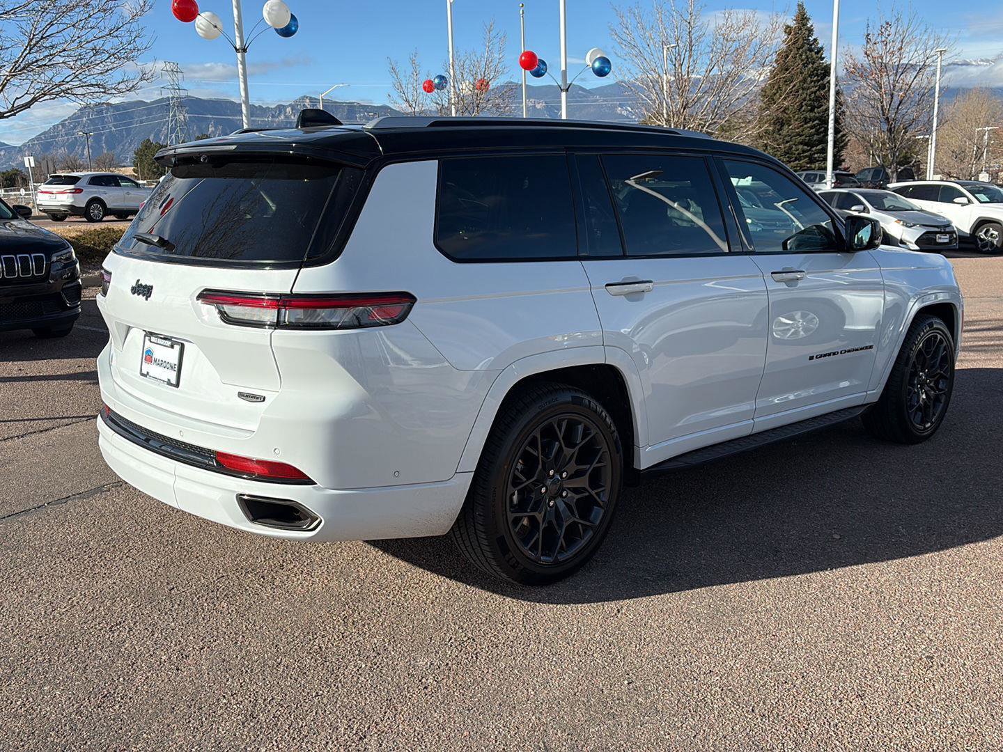 Used 2023 Jeep Grand Cherokee L Summit image 29