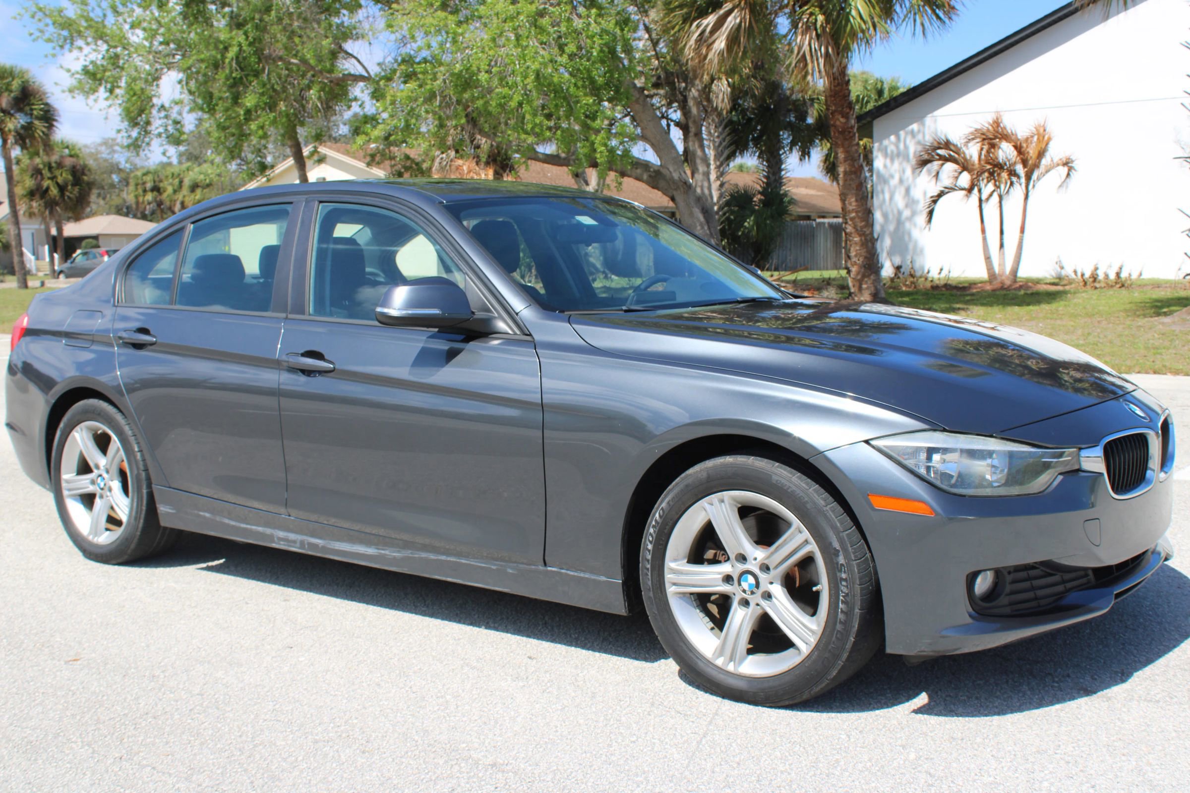 Used 2015 BMW 320i Sedan image 9