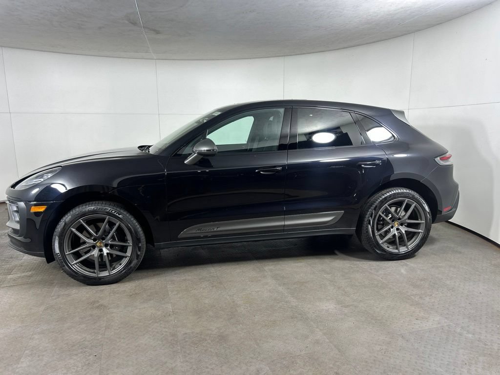 Certified 2026 Porsche Macan Turbo AWD/4WD image 2