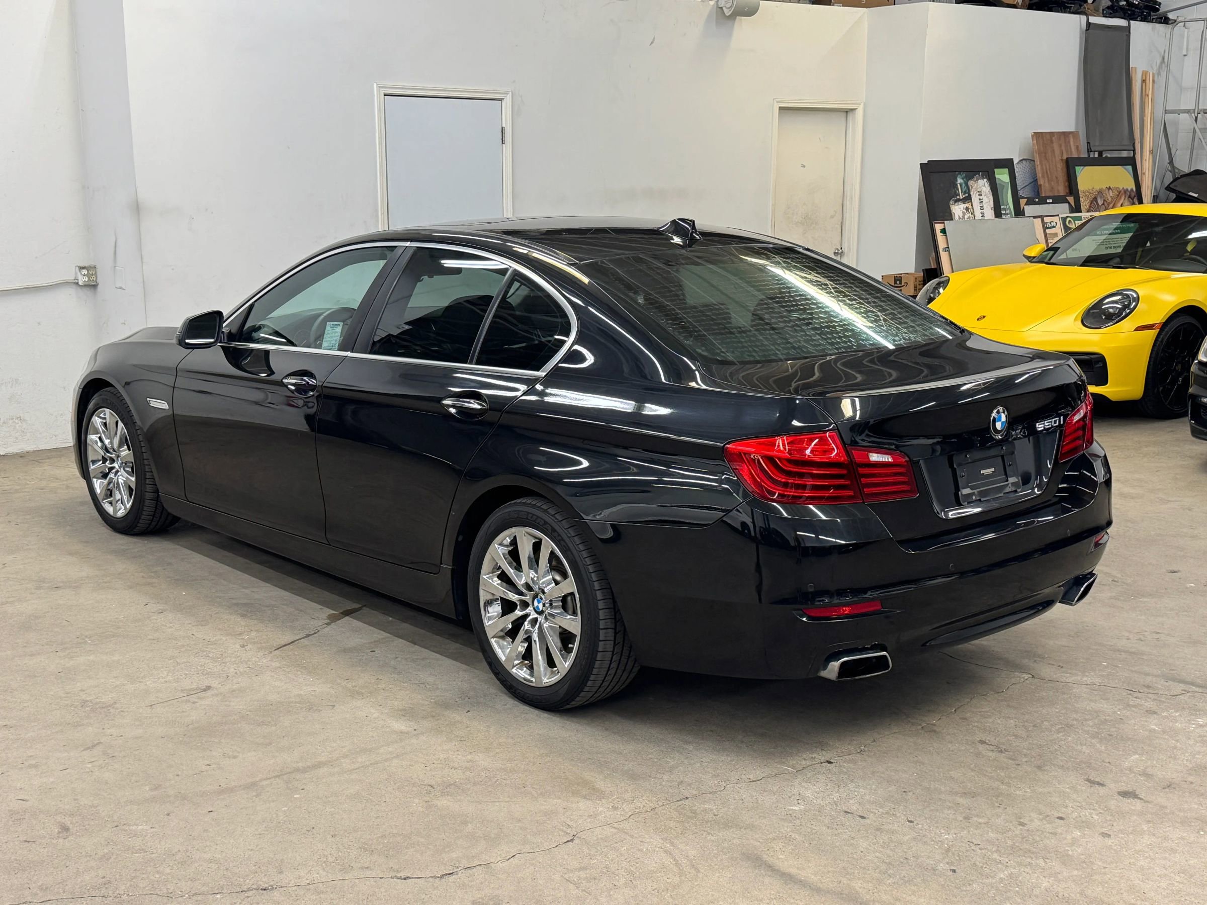 Used 2014 BMW 550i 550i Sedan 4D RWD image 4