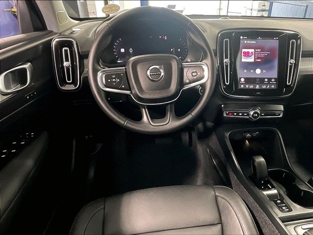 Used 2026 Volvo XC40 B5 Core AWD/4WD image 18