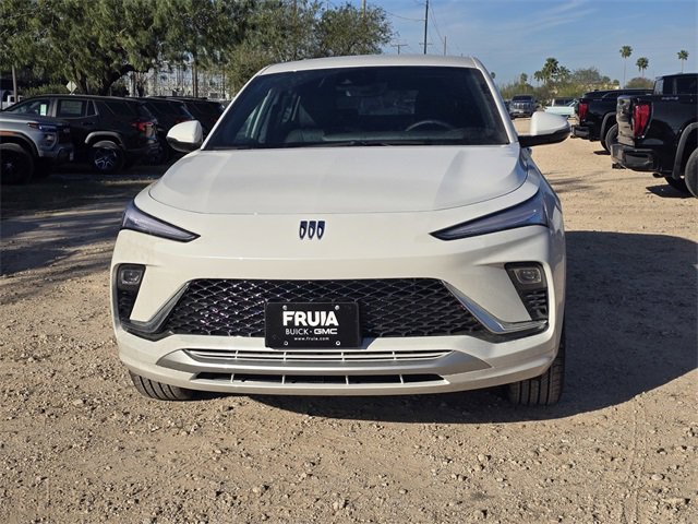 New 2026 Buick Envista Avenir image 2