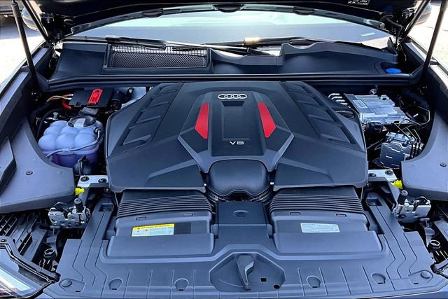 New 2026 Audi SQ8 Premium Plus AWD/4WD image 9