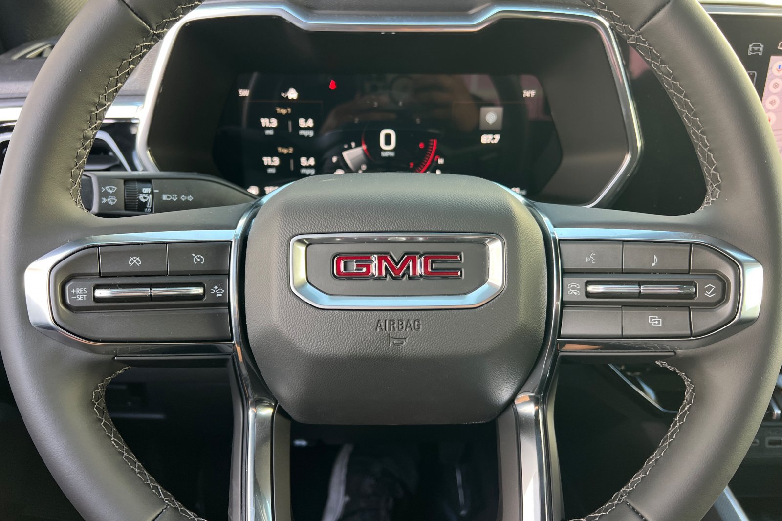 New 2026 GMC Canyon Elevation RWD image 25