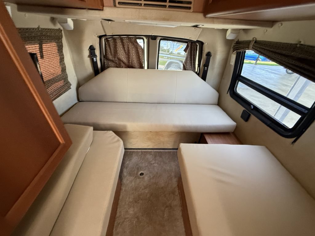 Used 2012 Chevrolet Express 3500 Extended w/ Power Package RWD image 34