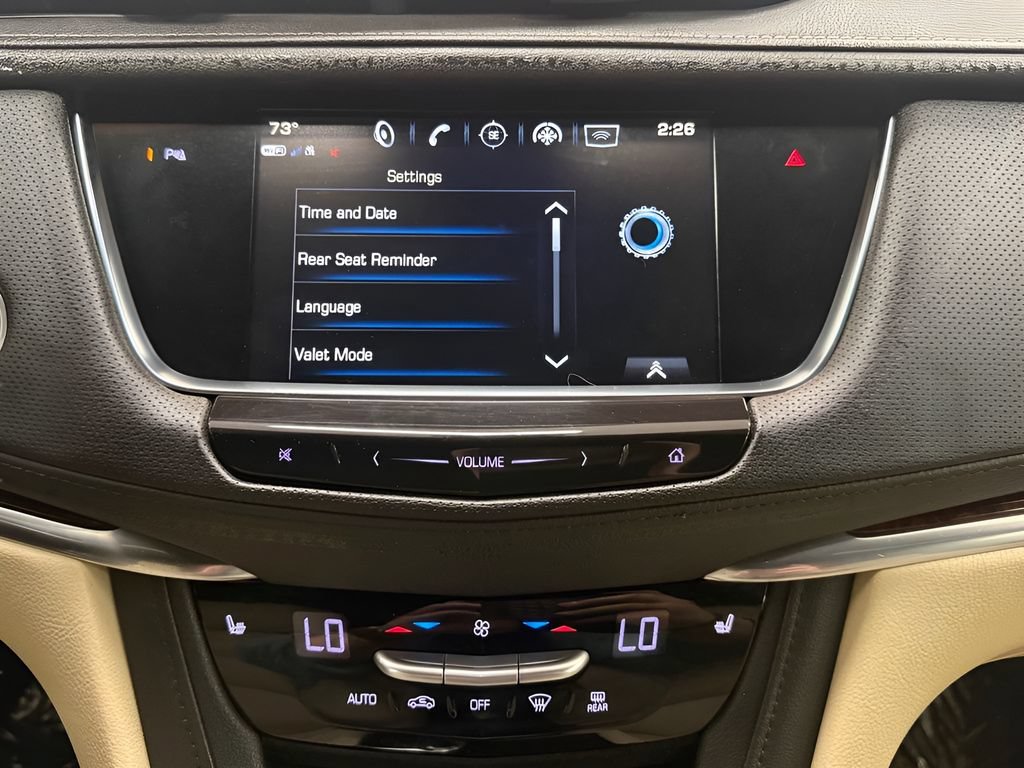 Used 2018 Cadillac XT5 Luxury w/ Driver Awareness Package FWD image 26