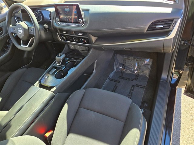 Used 2023 Nissan Rogue S image 21