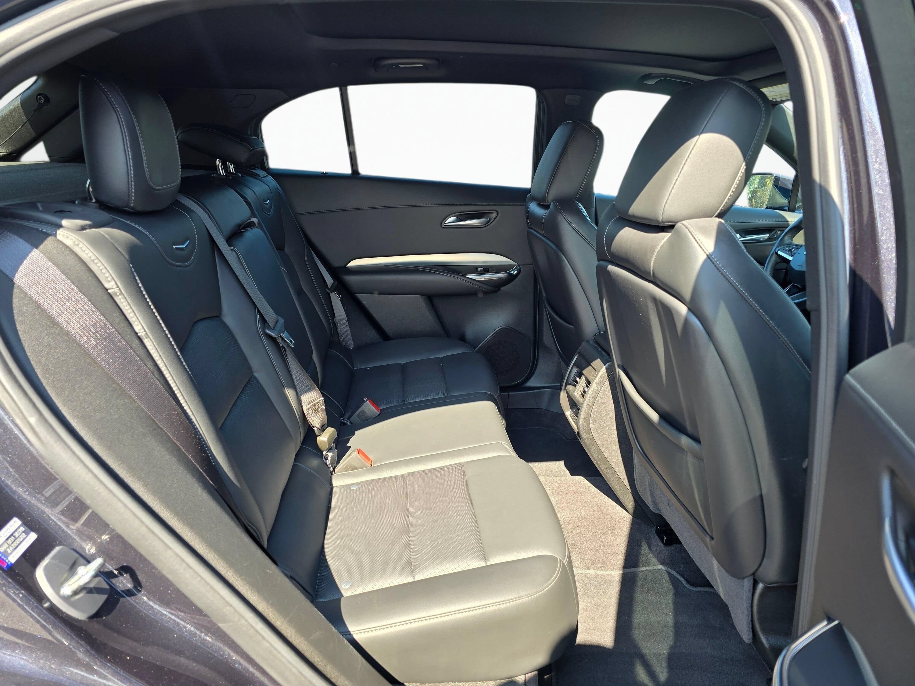Used 2023 Cadillac XT4 Premium Luxury AWD/4WD image 24