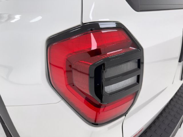 New 2026 Toyota 4Runner SR5 AWD/4WD image 36