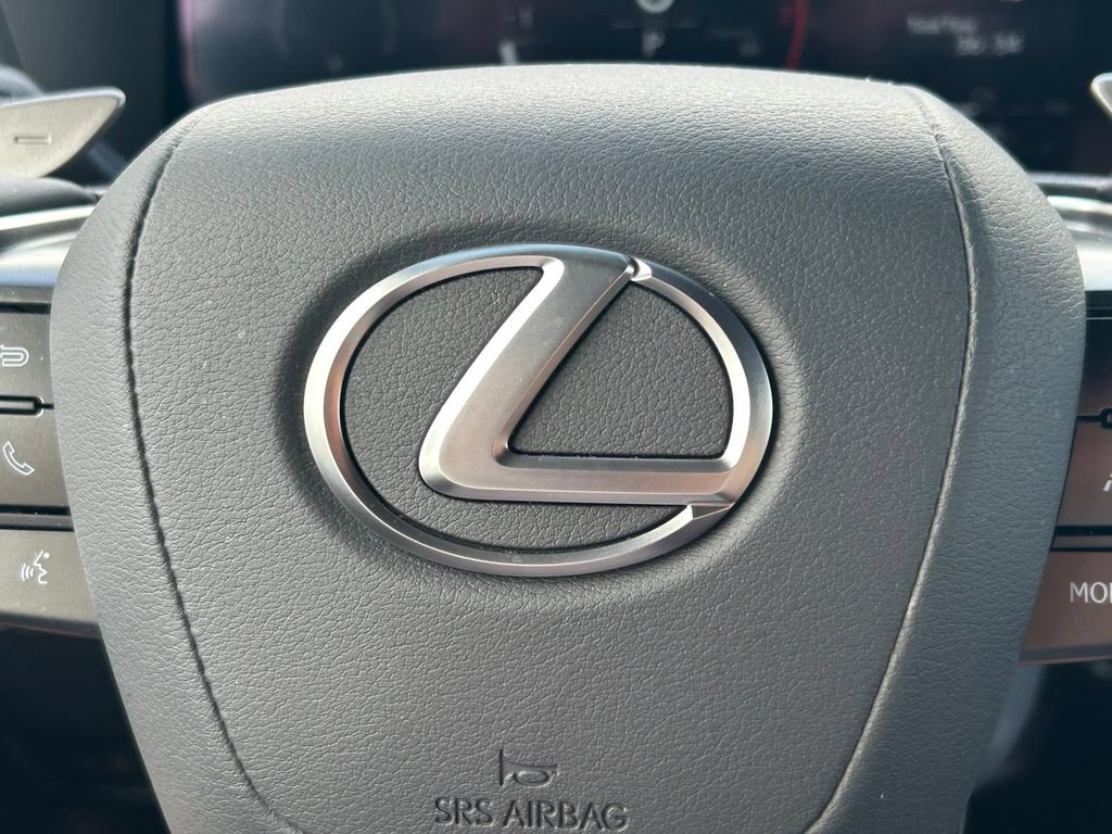 Used 2026 Lexus GX 550 w/ Accessory Package (2T) AWD/4WD image 45