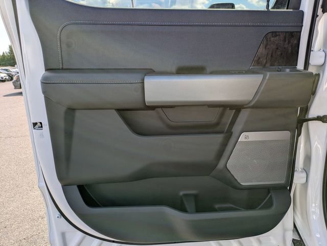 New 2025 Ford F250 Lariat w/ Lariat Ultimate Package image 31