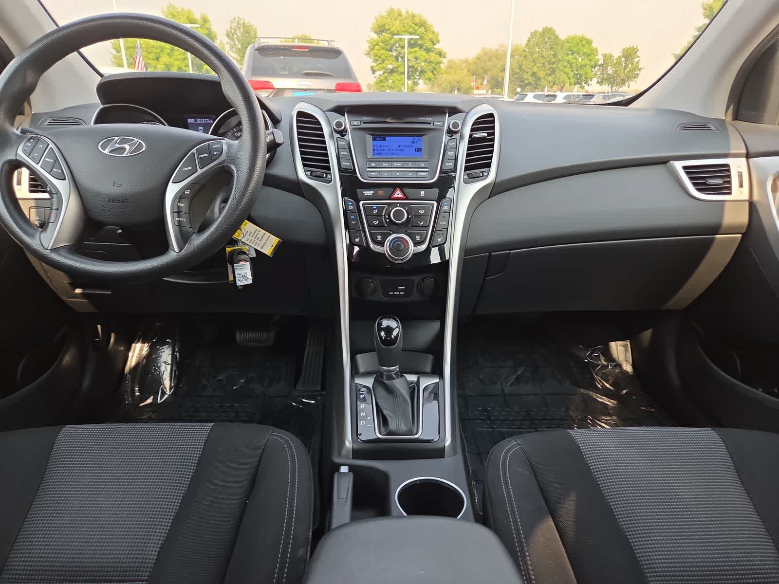 Used 2016 Hyundai Elantra GT FWD image 18