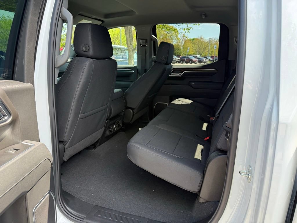 New 2026 Chevrolet Silverado 1500 LT AWD/4WD image 11