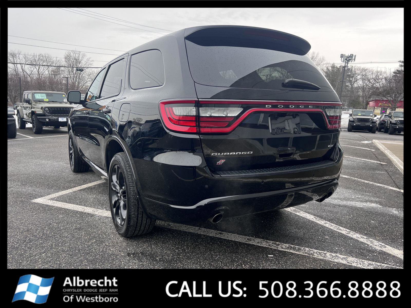 Used 2025 Dodge Durango GT image 3