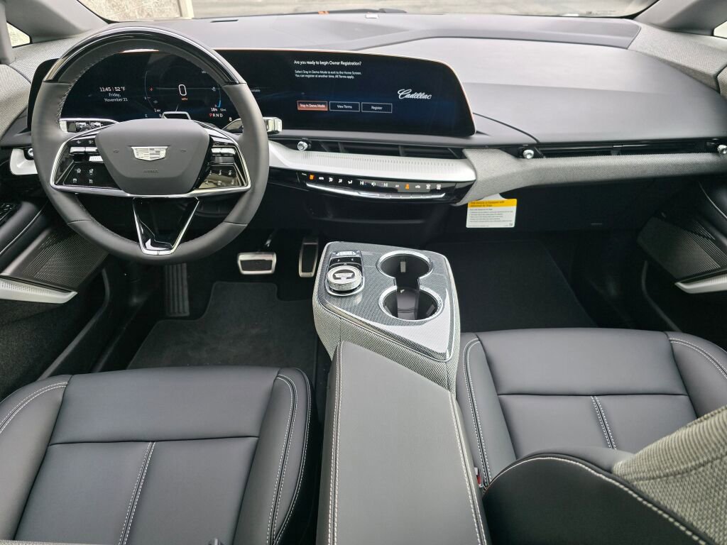 New 2026 Cadillac Optiq Sport 1 image 18