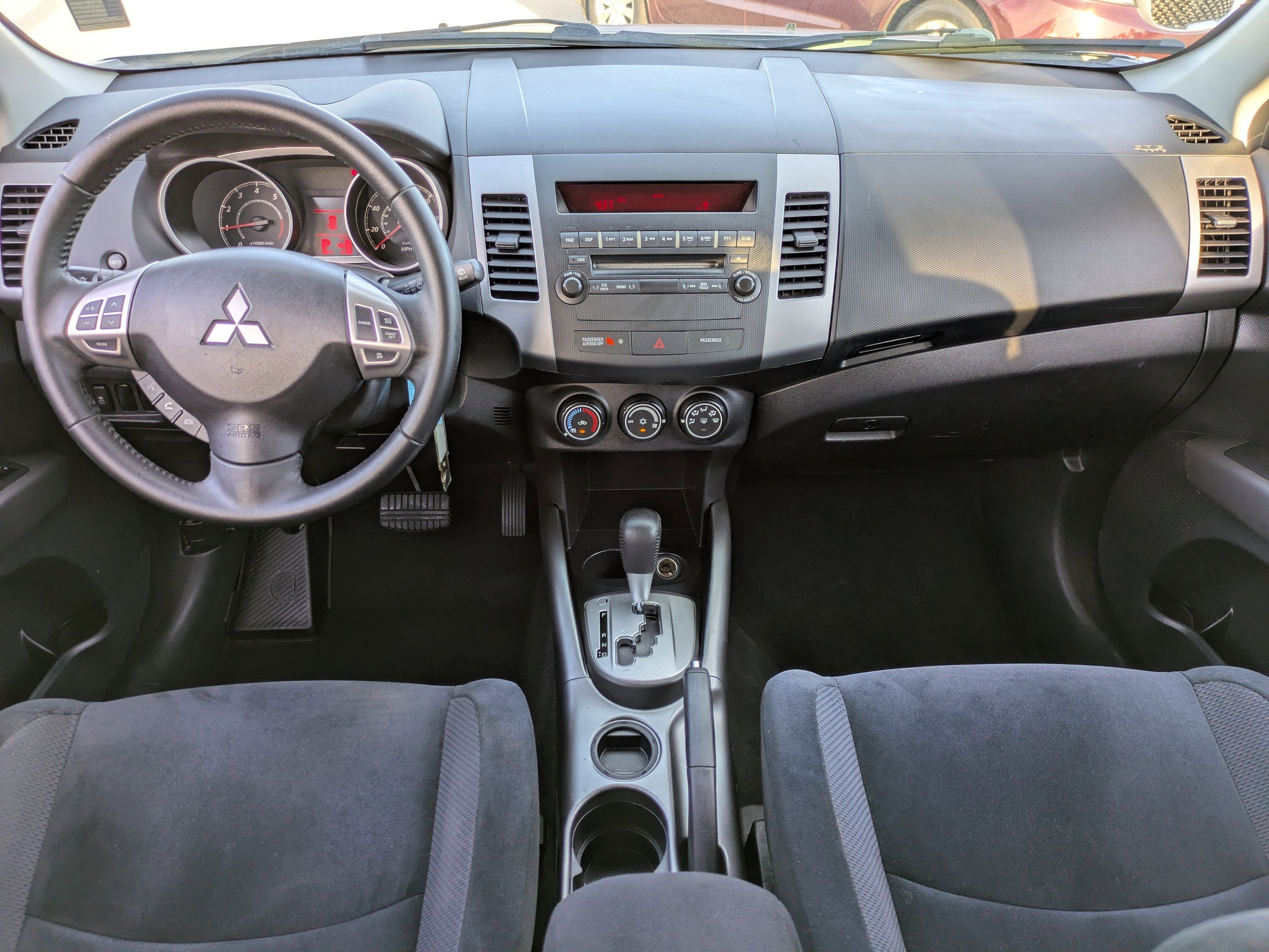 Used 2012 Mitsubishi Outlander ES image 15