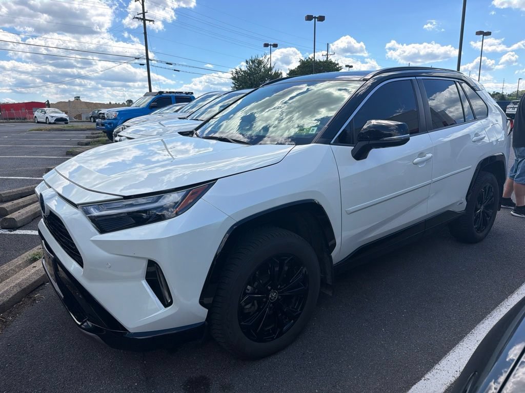 Certified 2022 Toyota RAV4 XSE AWD/4WD image 1